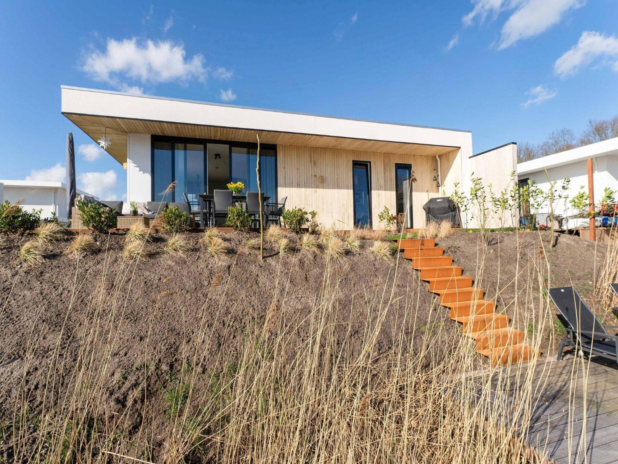 Family Villa With Garden And Jetty ゼーウォルデ エクステリア 写真